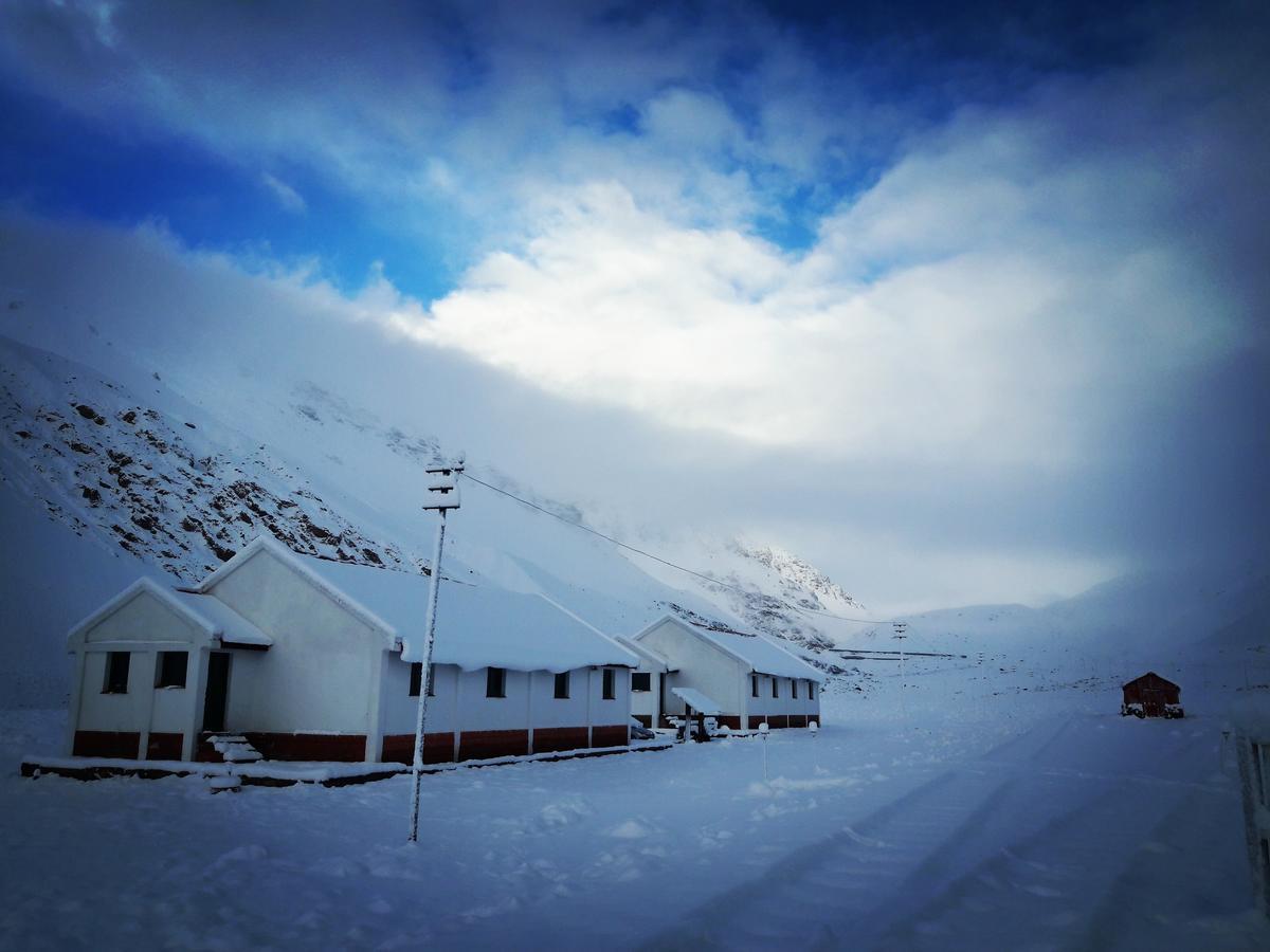 Hospedaje Lenas Del Tolosa Las Cuevas  Exteriör bild