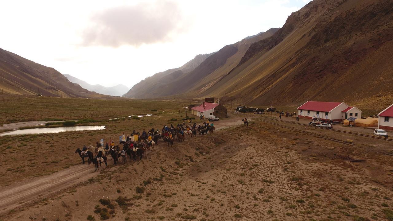 Hospedaje Lenas Del Tolosa Las Cuevas  Exteriör bild